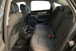 Harmaa Audi A6 2021 kuva 10.