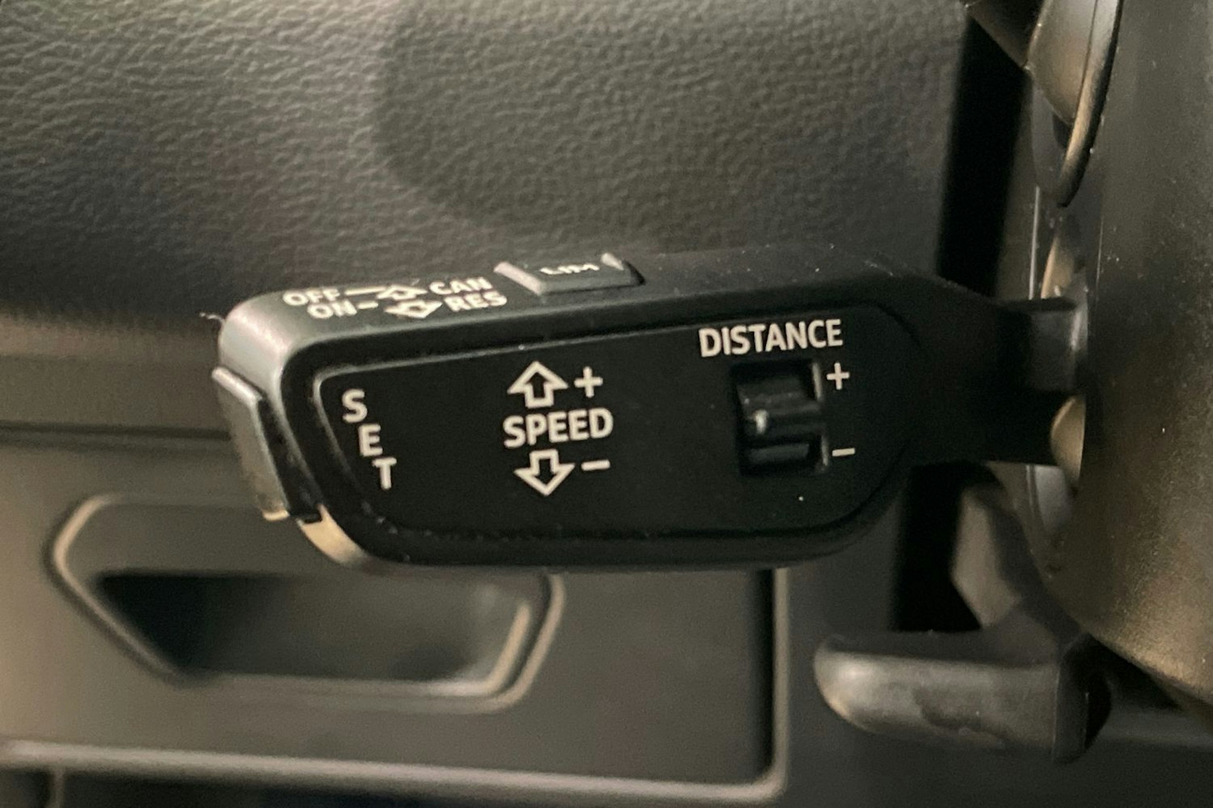 Harmaa Audi A6 2021 kuva 22.