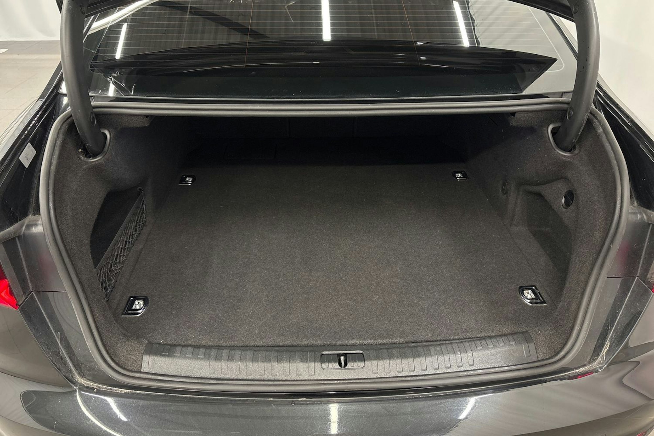 harmaa Audi A6 2021 kuva 15.