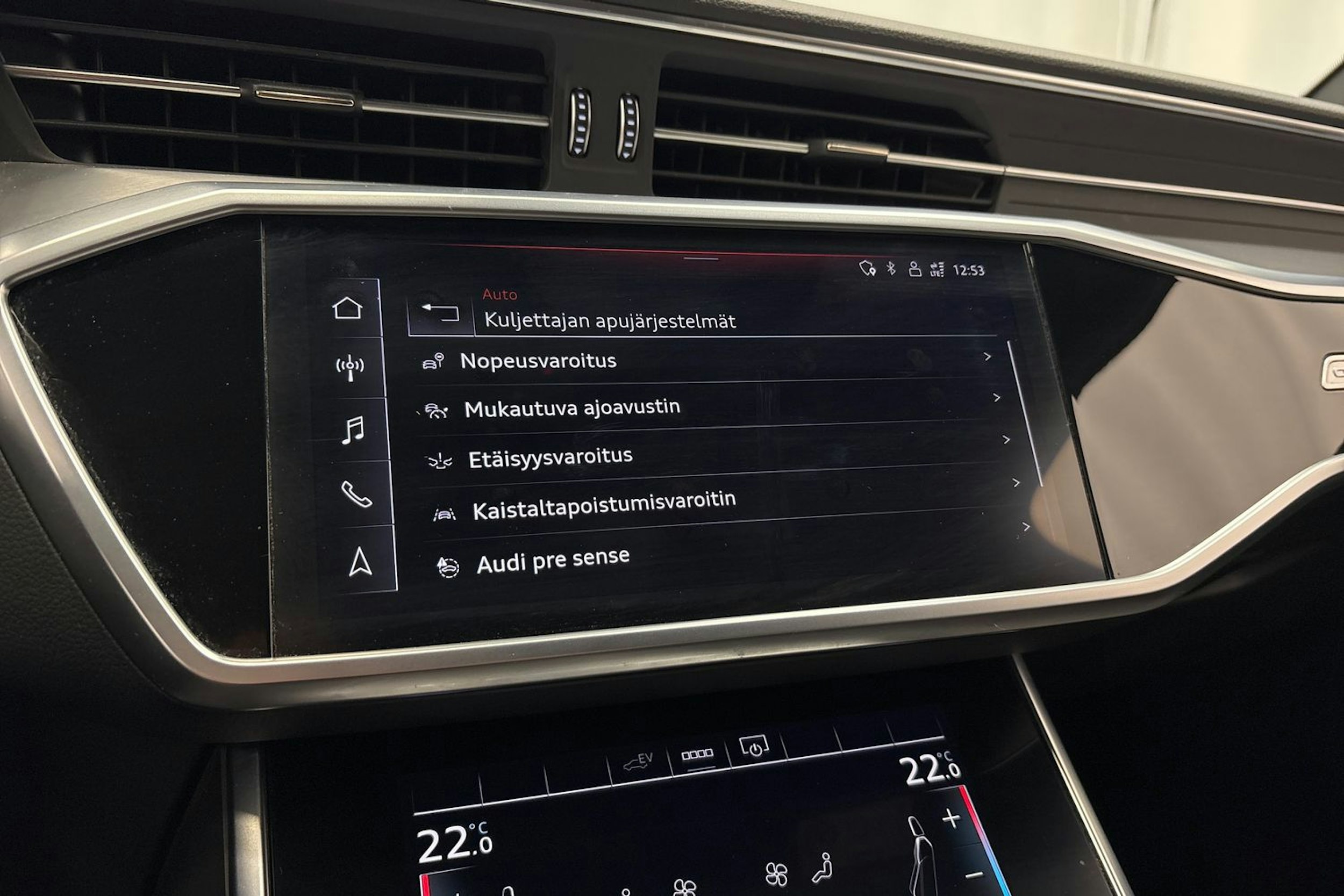 harmaa Audi A6 2021 kuva 23.