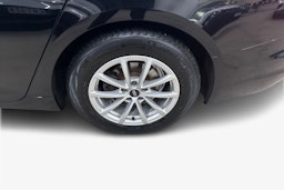 musta Audi A6 2021 kuva 9.