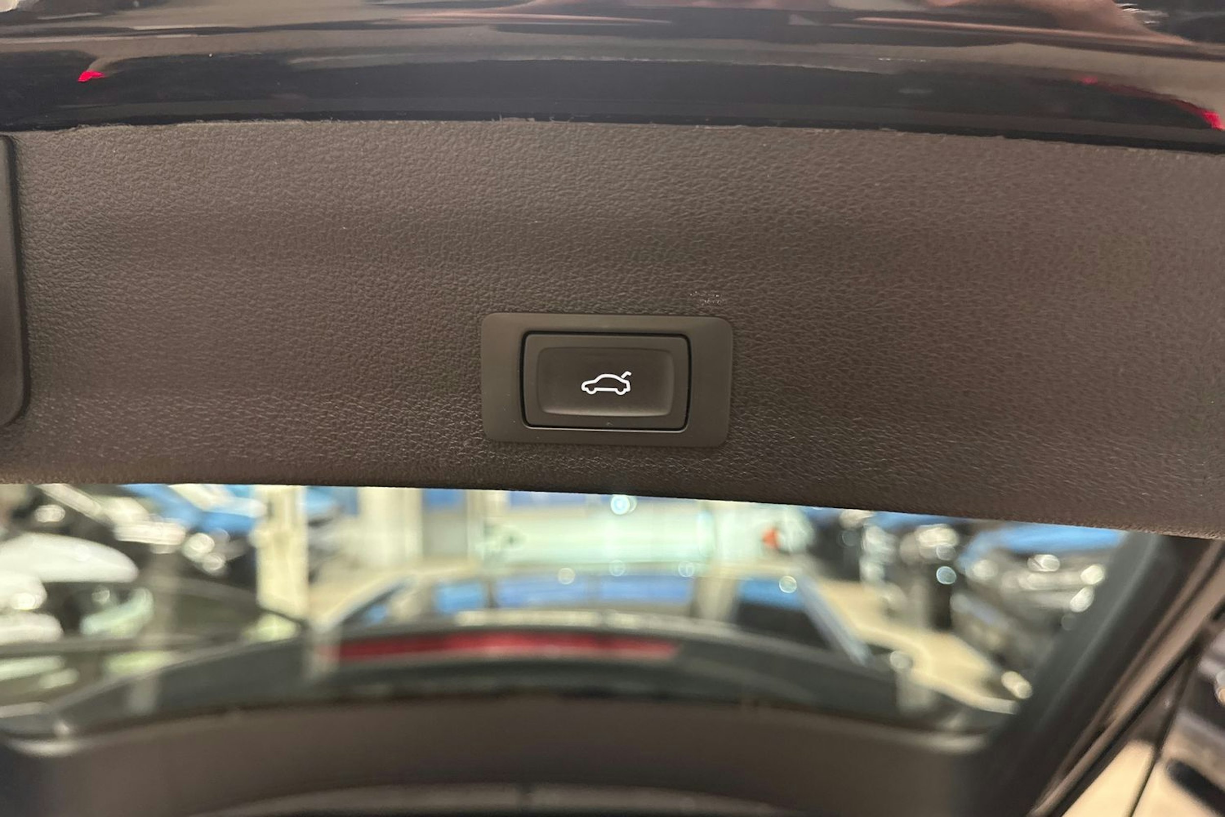 musta Audi A6 2021 kuva 11.