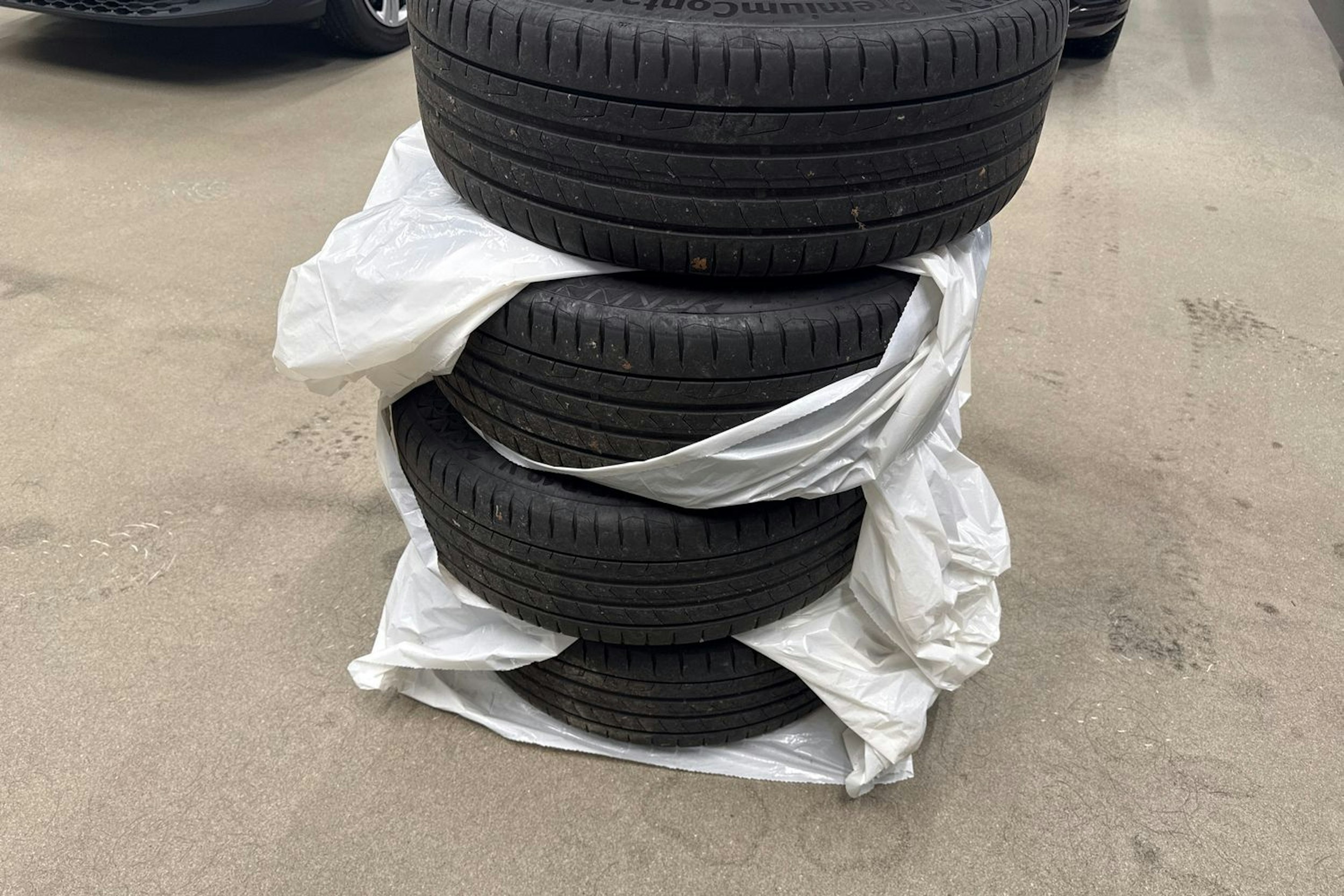 musta Audi A6 2021 kuva 16.