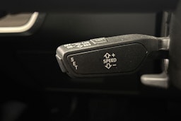 musta Audi A6 2021 kuva 20.