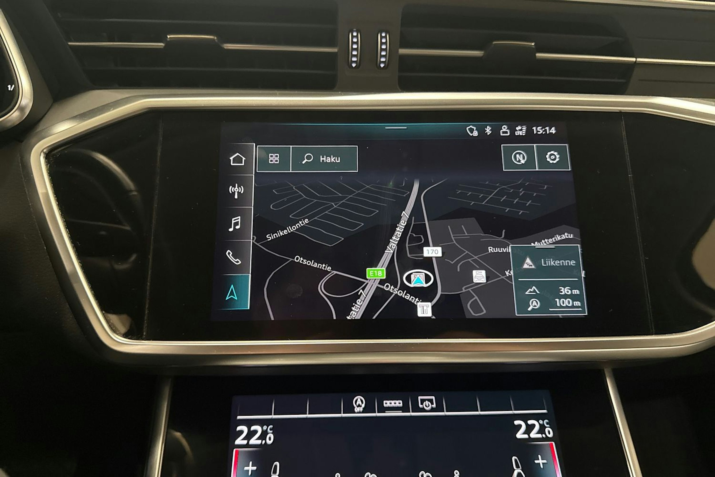 musta Audi A6 2021 kuva 24.