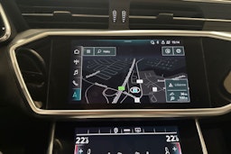 musta Audi A6 2021 kuva 24.