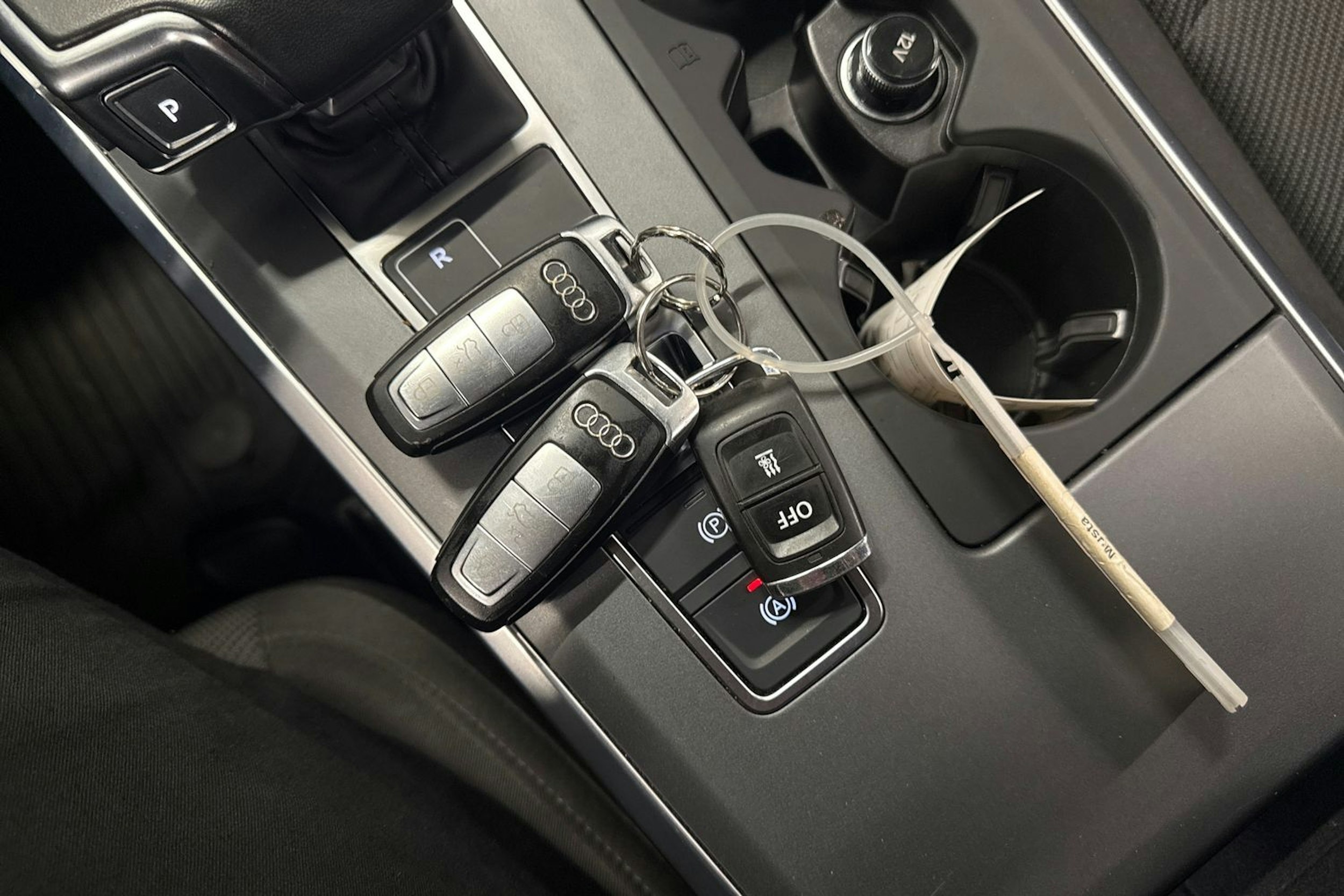 musta Audi A6 2021 kuva 29.