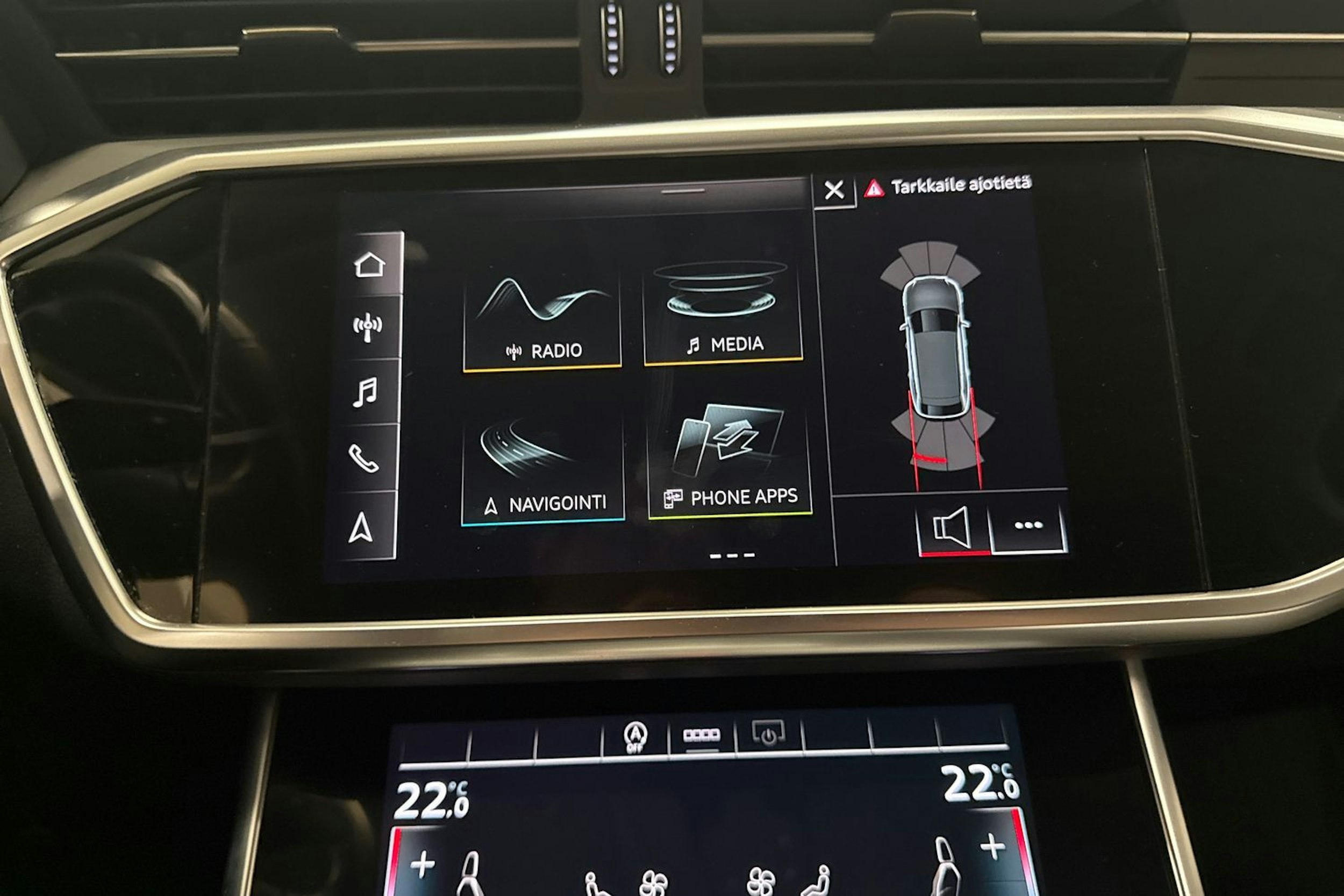 musta Audi A6 2021 kuva 30.