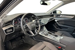 musta Audi A6 2021 kuva 7.