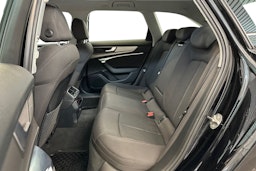 musta Audi A6 2021 kuva 10.