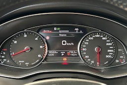 musta Audi A6 2021 kuva 20.