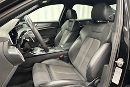 musta Audi A6 2021 kuva 17.