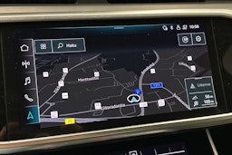 musta Audi A6 2021 kuva 23.