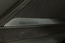 musta Audi A6 2021 kuva 30.