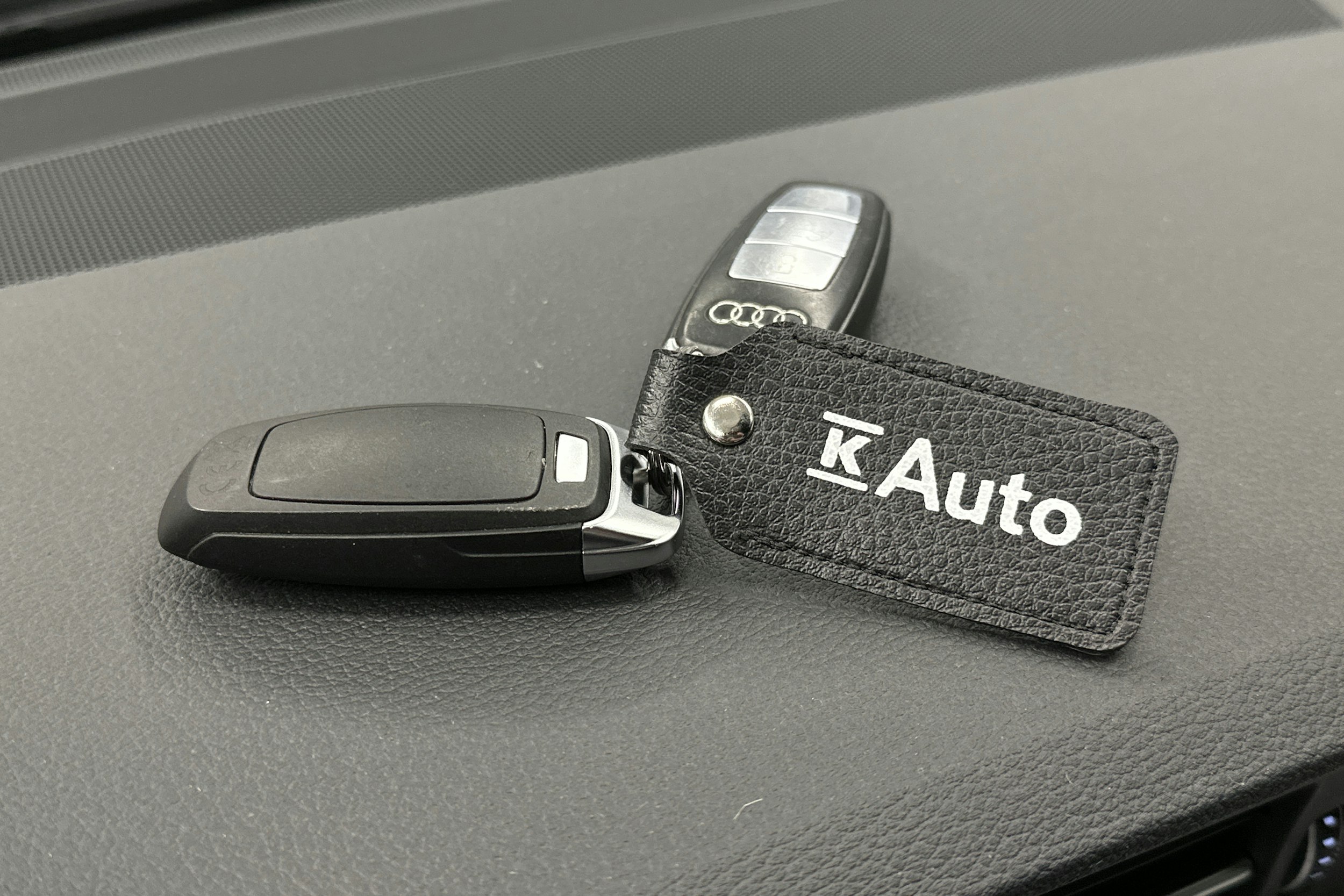 musta Audi A6 2021 kuva 31.