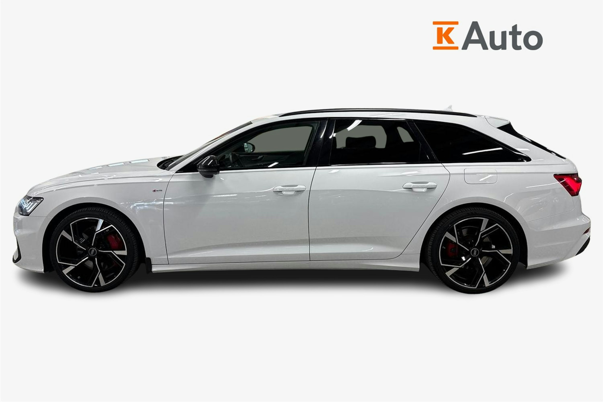 Valkoinen Audi A6 2021 kuva 6.