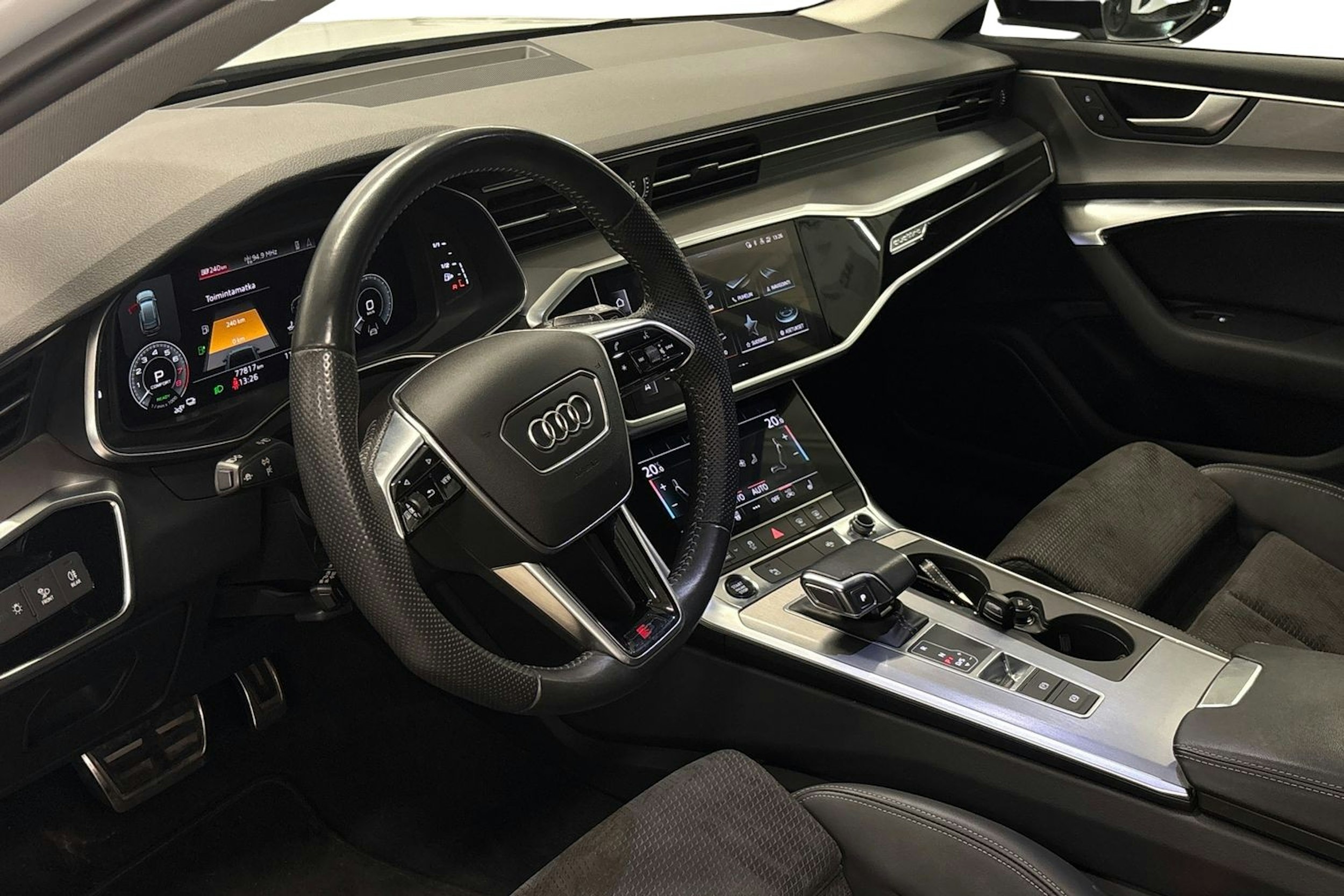Valkoinen Audi A6 2021 kuva 7.