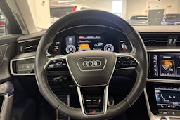 Valkoinen Audi A6 2021 kuva 18.