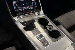 Valkoinen Audi A6 2021 kuva 20.