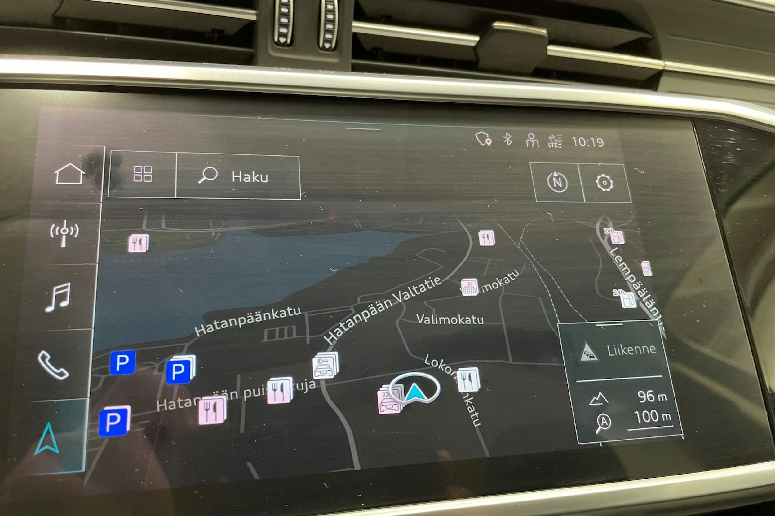 musta Audi A6 2021 kuva 23.