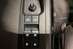 musta Audi A6 2021 kuva 29.