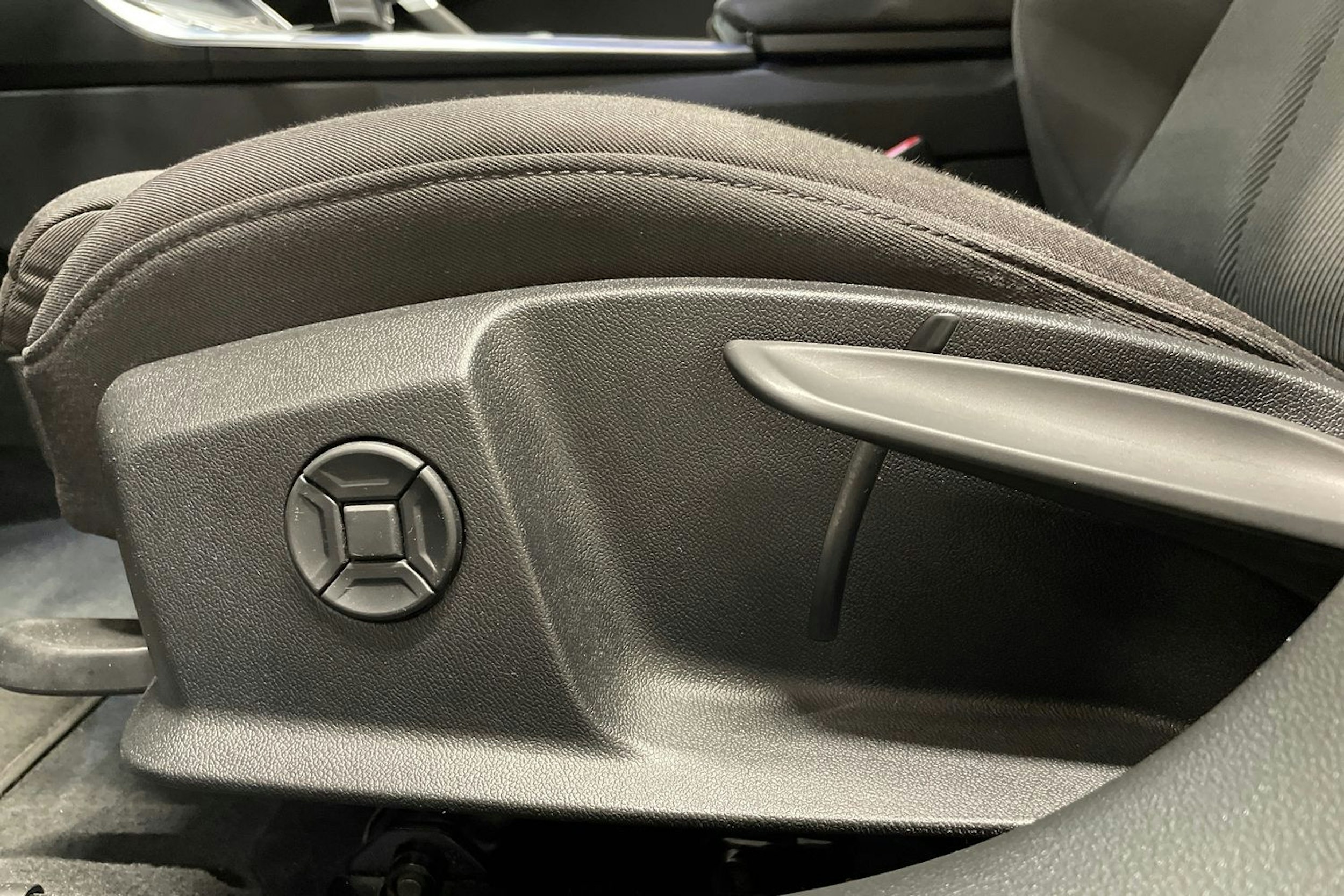 musta Audi A6 2021 kuva 33.