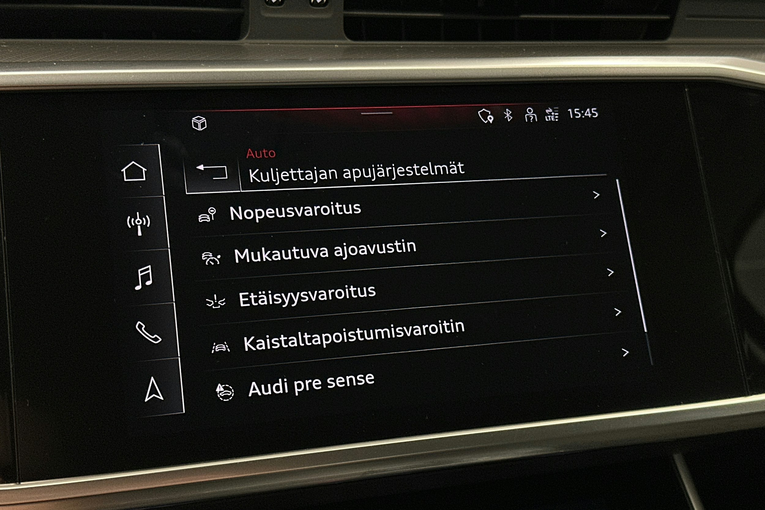 harmaa Audi A6 2021 kuva 28.