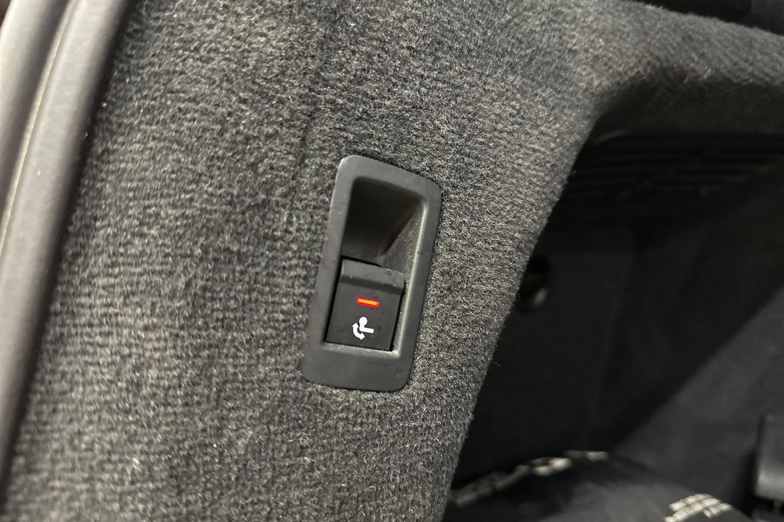 musta Audi A6 2021 kuva 26.