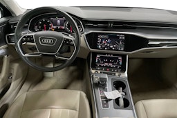 musta Audi A6 2021 kuva 9.