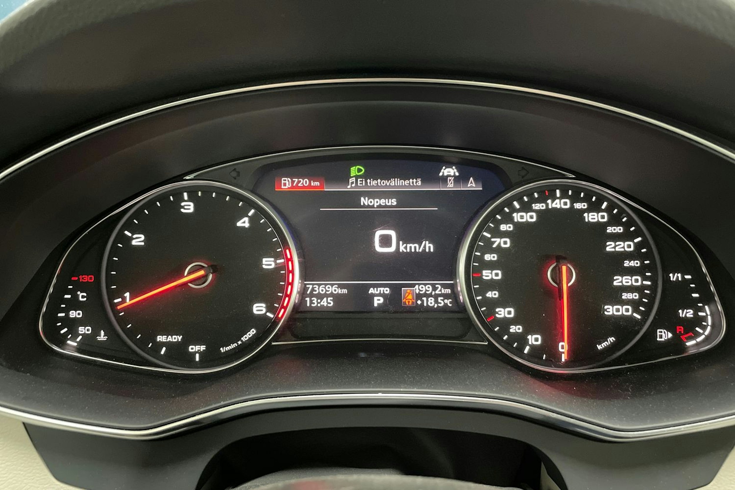 musta Audi A6 2021 kuva 20.