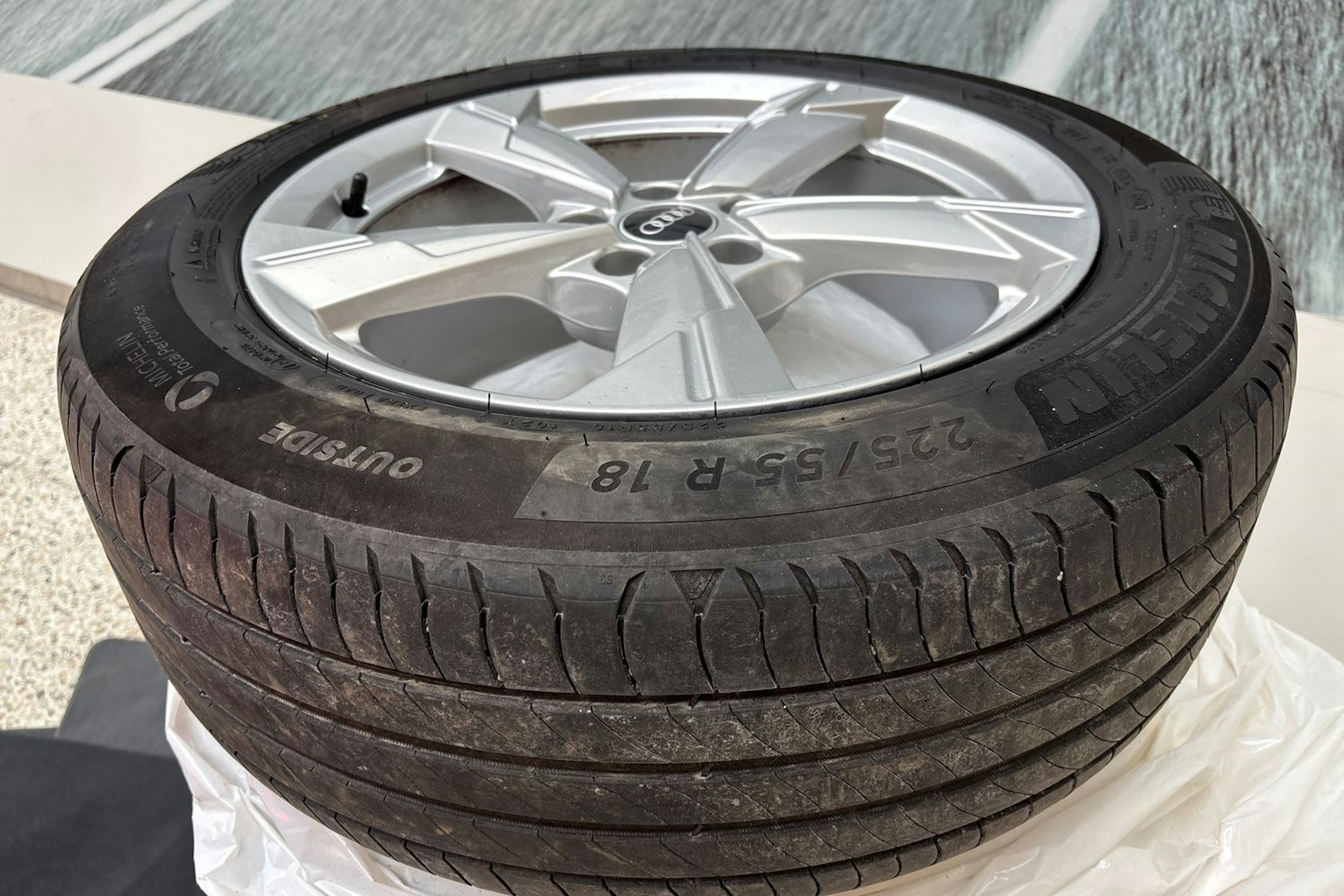 ruskea (beige) Audi A6 2021 kuva 14.