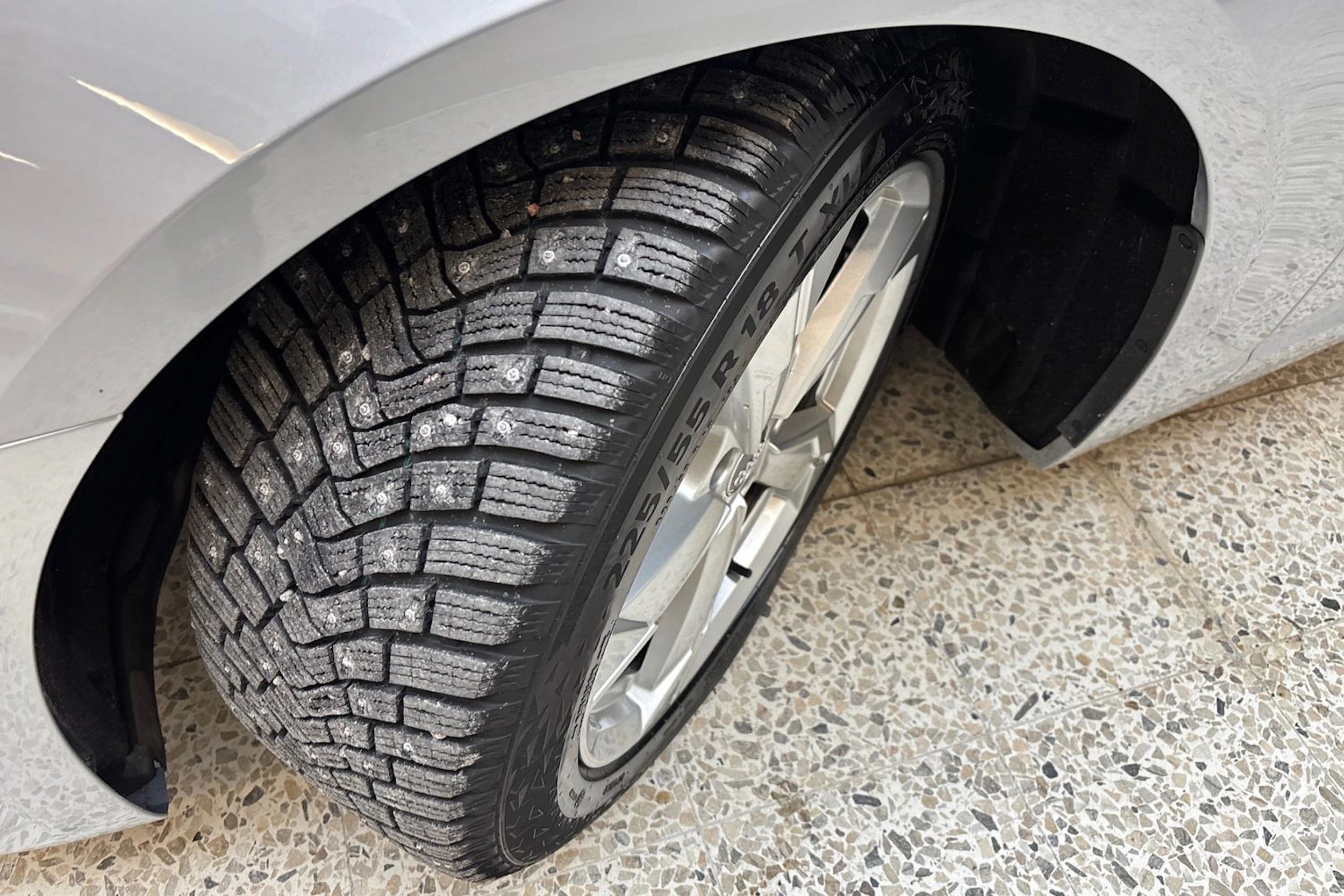 hopea Audi A6 2021 kuva 13.