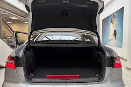 hopea Audi A6 2021 kuva 14.