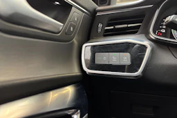 hopea Audi A6 2021 kuva 16.