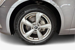 harmaa Audi A6 2021 kuva 9.