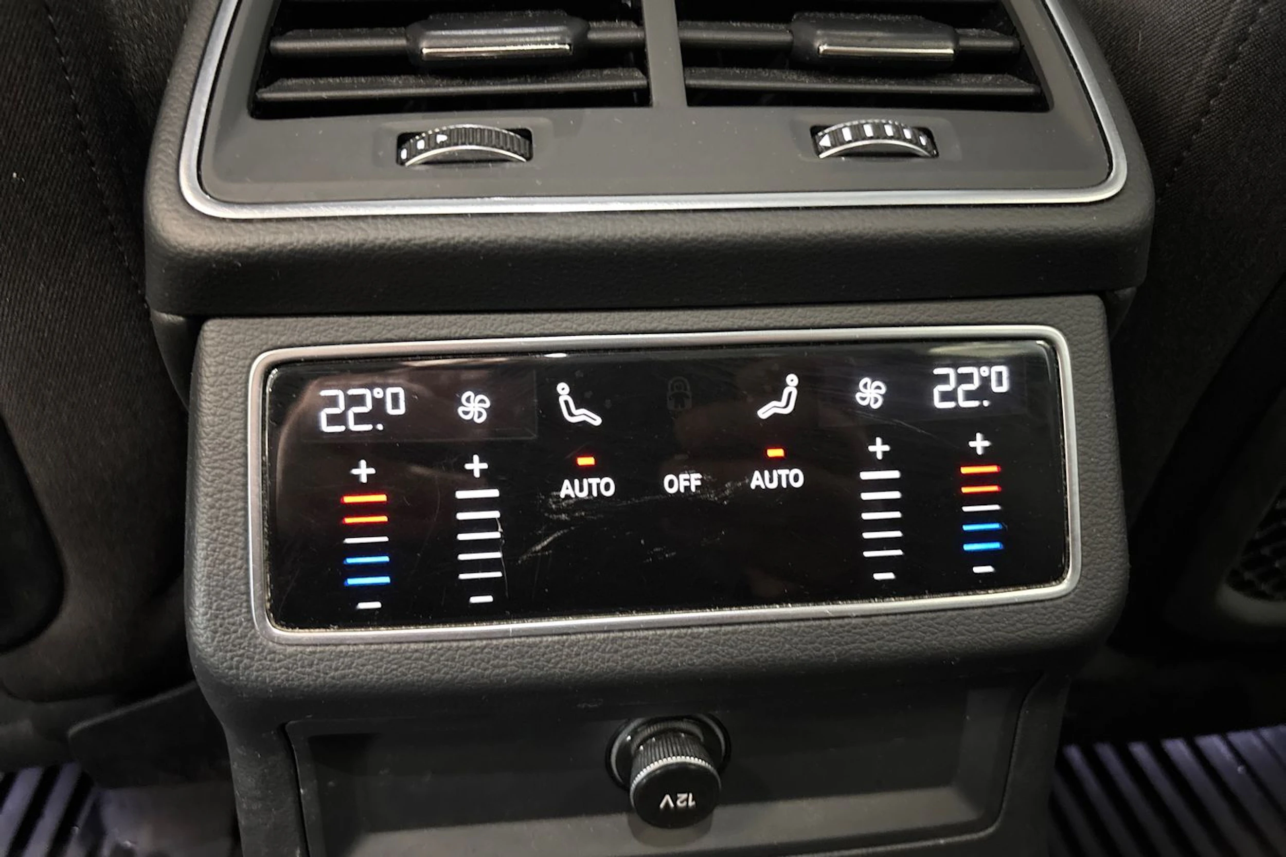 harmaa Audi A6 2021 kuva 13.