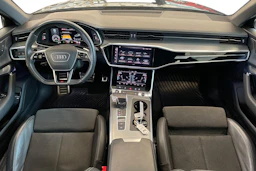 Musta Audi A6 2021 kuva 9.