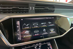 Musta Audi A6 2021 kuva 15.