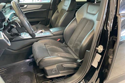 Musta Audi A6 2021 kuva 21.