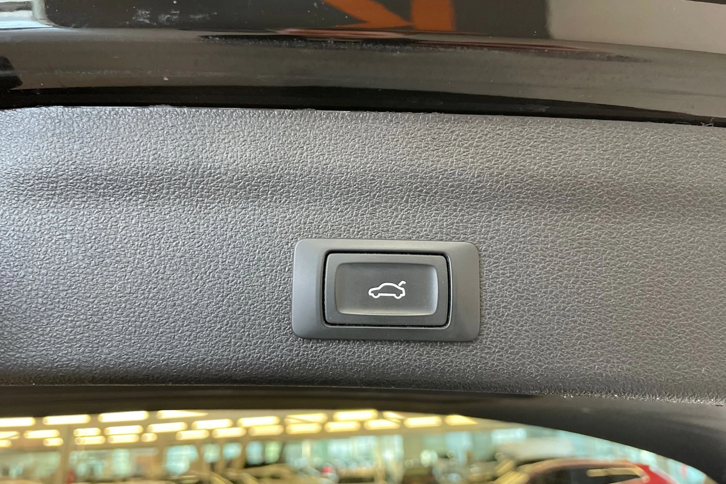 Musta Audi A6 2021 kuva 26.