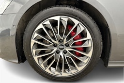 Harmaa Audi A6 2021 kuva 11.