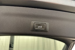 Harmaa Audi A6 2021 kuva 27.