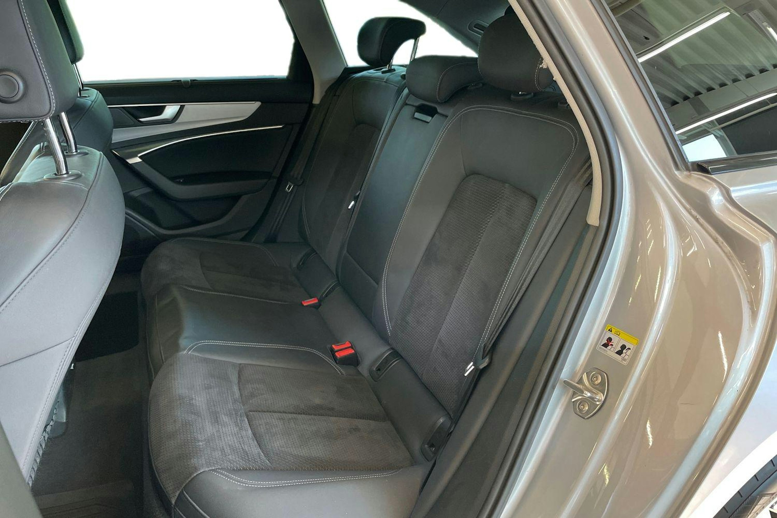 hopea Audi A6 2021 kuva 10.