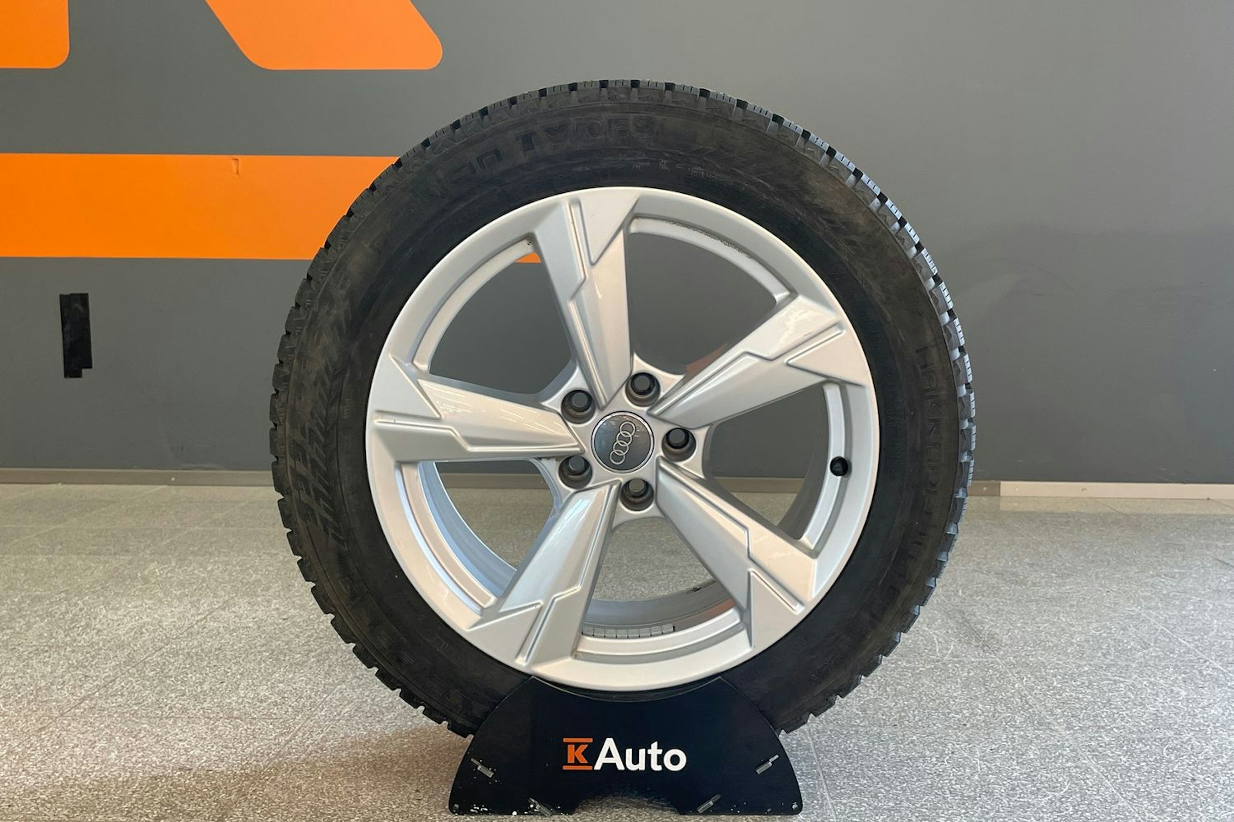 hopea Audi A6 2021 kuva 13.