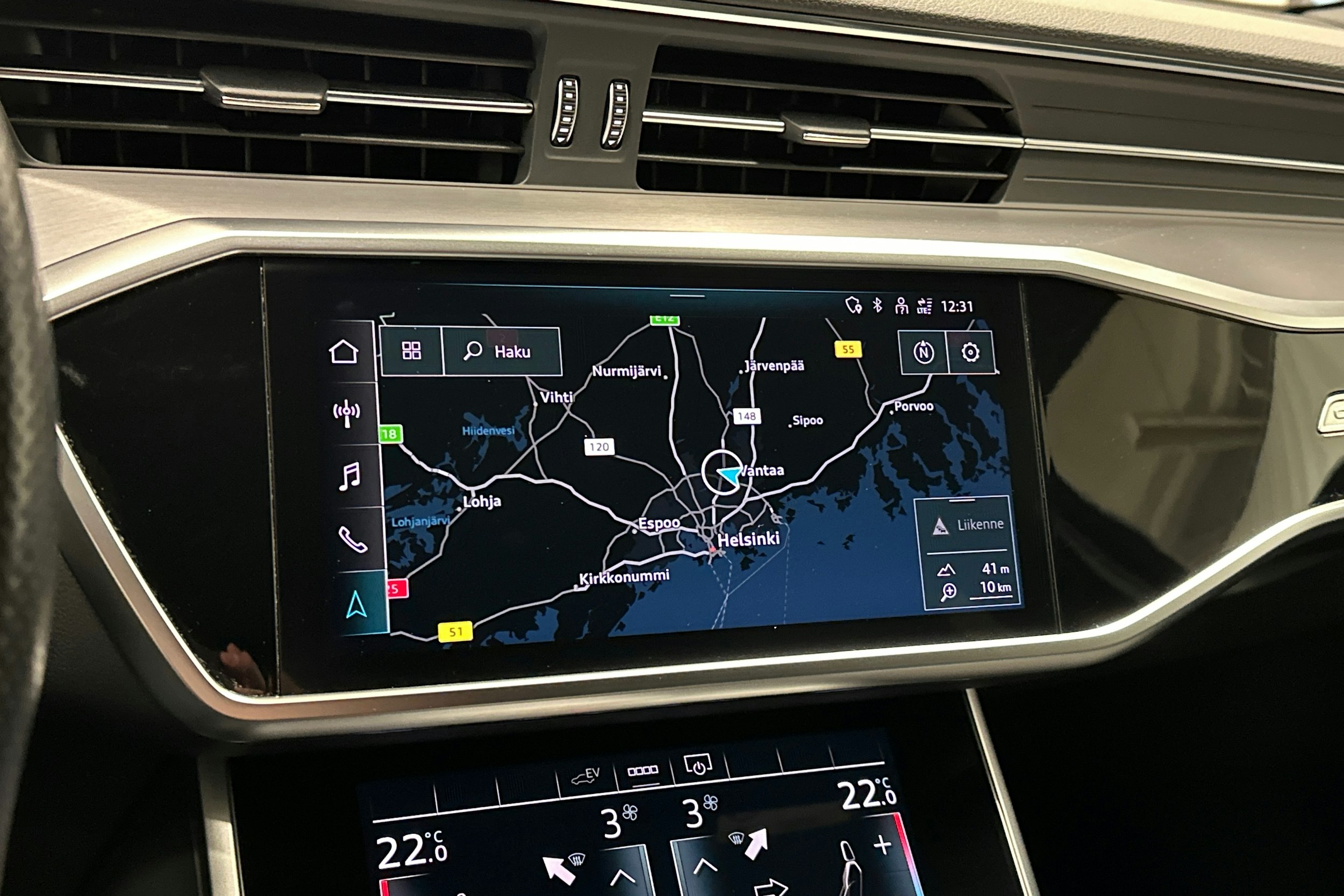 Valkoinen Audi A6 2021 kuva 23.