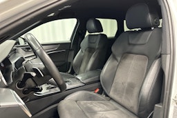 Valkoinen Audi A6 2021 kuva 30.