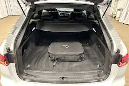 Valkoinen Audi A6 2021 kuva 33.