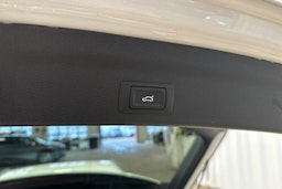 Valkoinen Audi A6 2021 kuva 34.