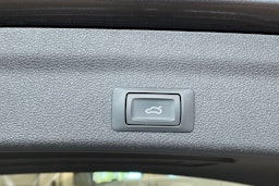 harmaa Audi A6 2021 kuva 30.
