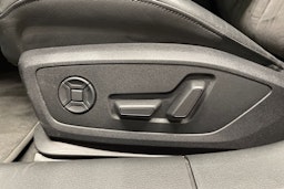 valkoinen Audi A6 2021 kuva 33.